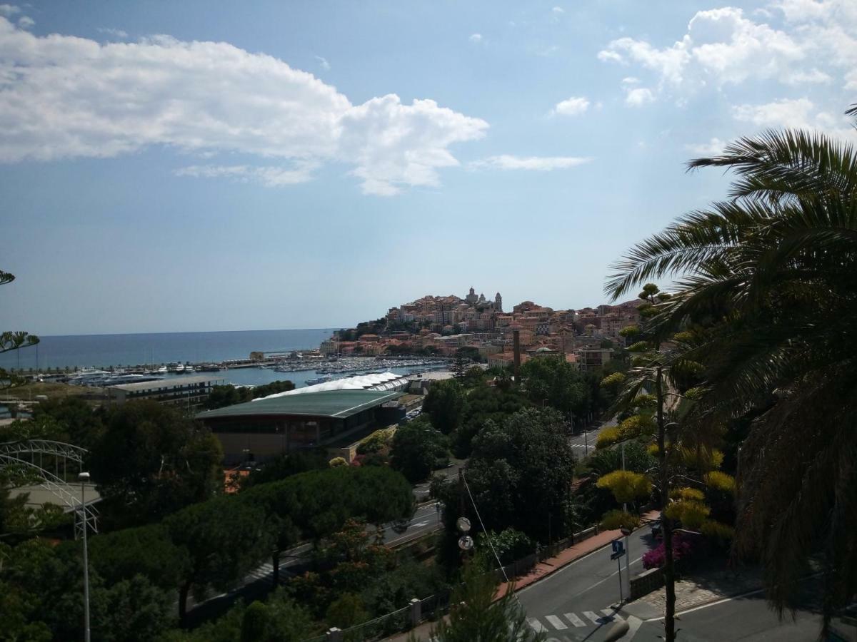 Villa St George Imperia Exterior foto